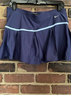 Nike Dri-FIT Tennis Skirt Sz Medium (32 X 13)